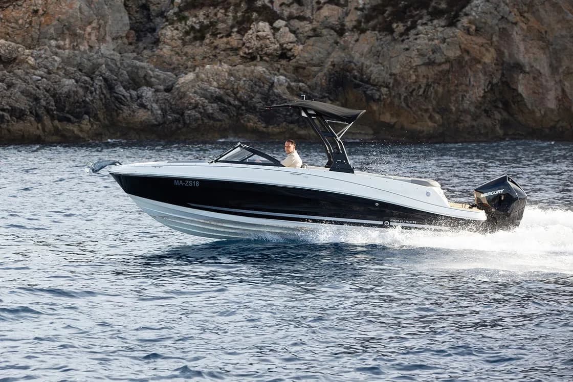 Bayliner VR6 – Bild 3 von 8 (Platzhalter)